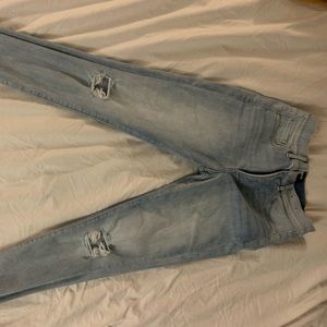 Size 6 first two jeans are express 6r others are American eagle size 6